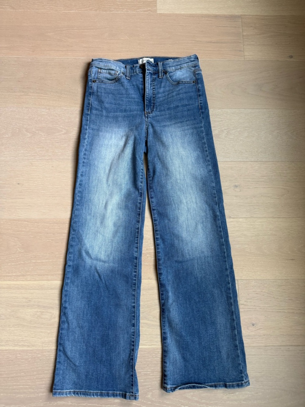 Jessica Simpson Blue Wide-Leg Jeans with Faded Wash